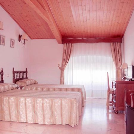 Victoria Hotel Trujillo Luaran gambar