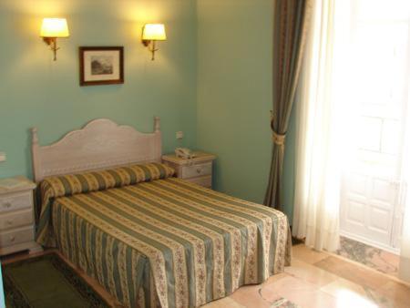 Victoria Hotel Trujillo Luaran gambar